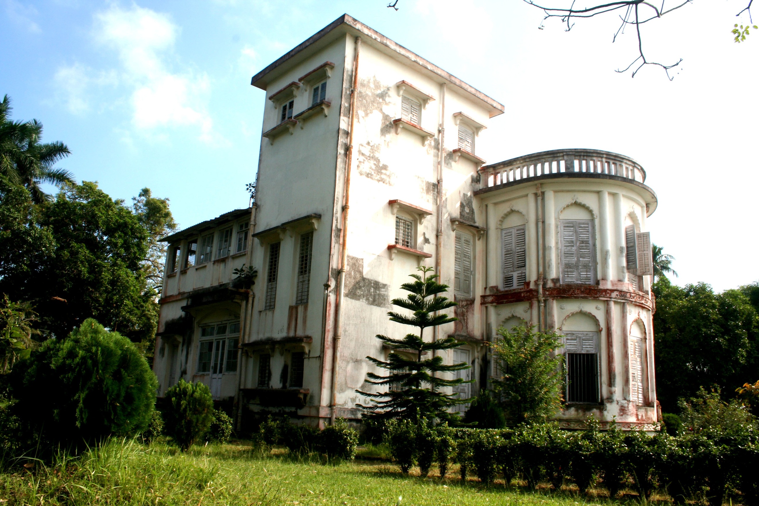 Bose institute Falta